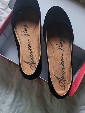 Womens Black Slip-On Shoes - Comfortable Everyday Wear